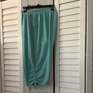Bon Worth Aqua Capris with Drawstring Hem